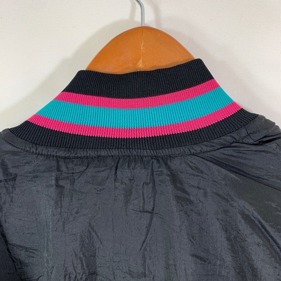 VINTAGE 90s Donald Trump Bomber Jacket - Picture 7 of 10